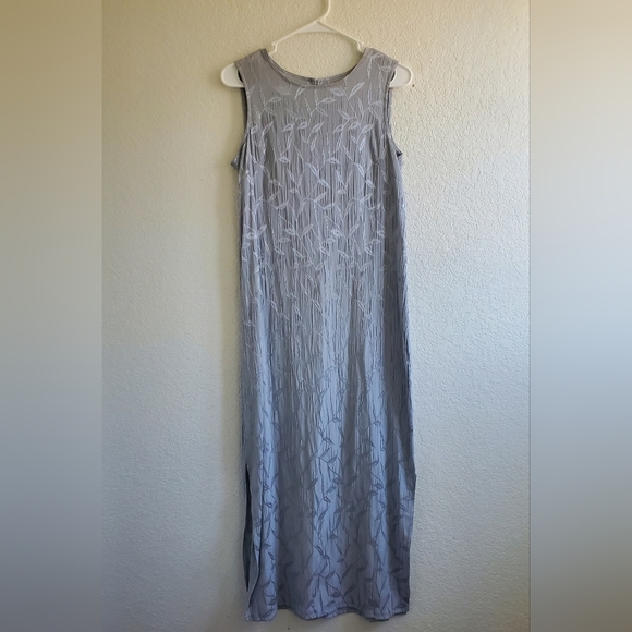 Suzanne Grae Sz 12 (Australian) Gray  Long Dress Slits On Bottom Side - Picture 1 of 7